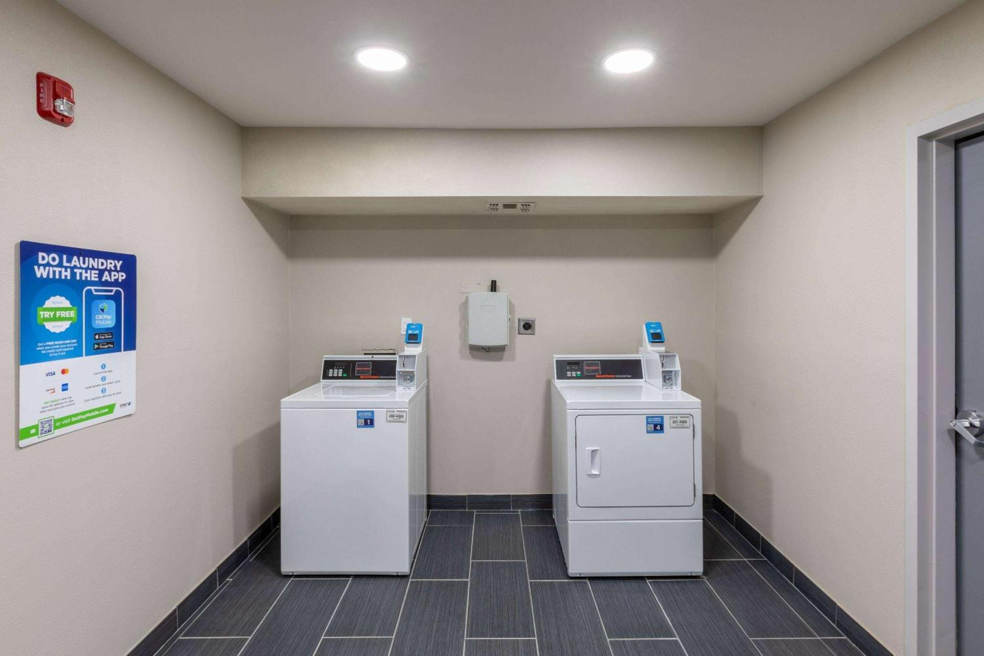 Microtel Inn & Suites By Wyndham Bossier City Eksteriør billede
