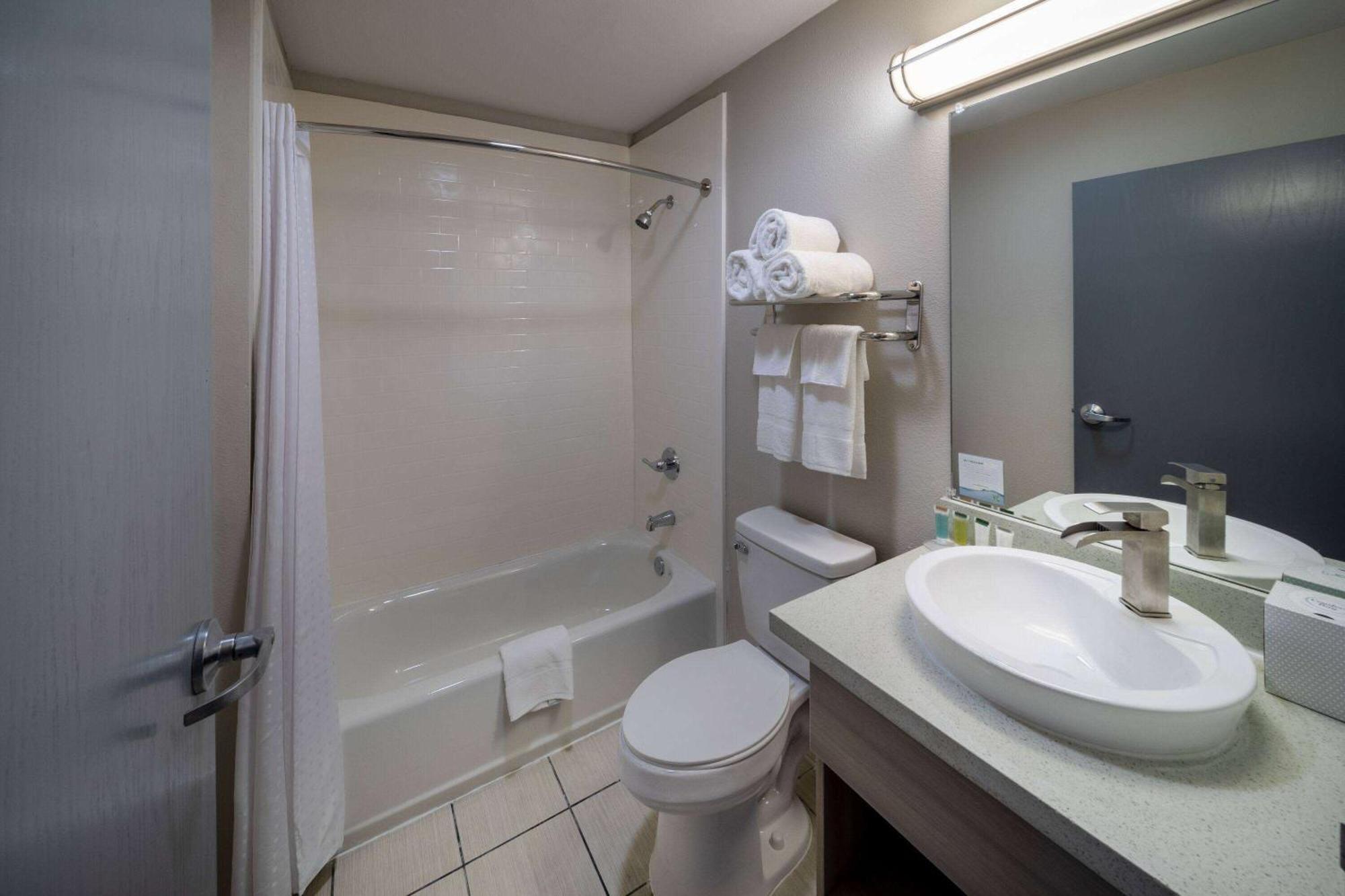 Microtel Inn & Suites By Wyndham Bossier City Eksteriør billede
