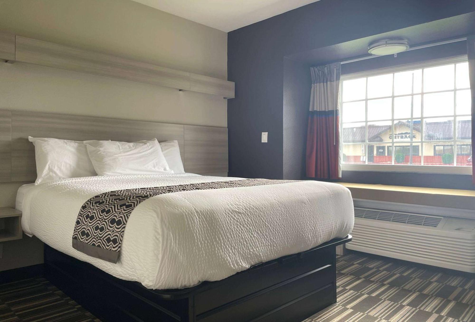 Microtel Inn & Suites By Wyndham Bossier City Eksteriør billede