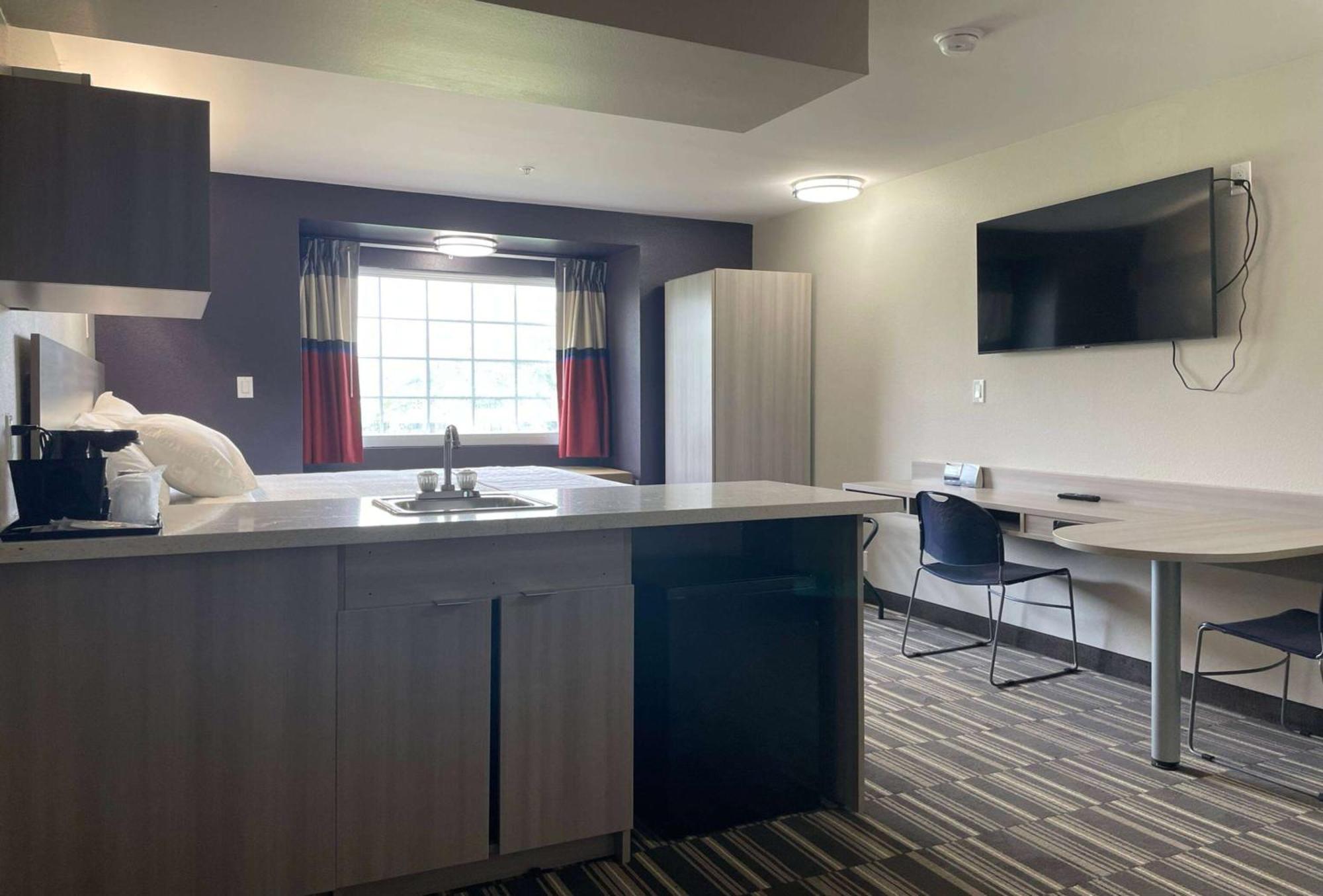 Microtel Inn & Suites By Wyndham Bossier City Eksteriør billede