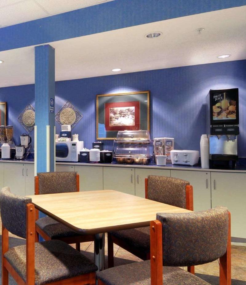 Microtel Inn & Suites By Wyndham Bossier City Eksteriør billede